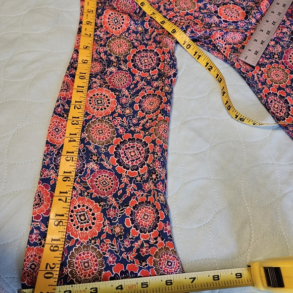 Beautiful Vibrant Multicolor Lace-Up Dress-NWOT-Size Medium - Picture 15 of 16